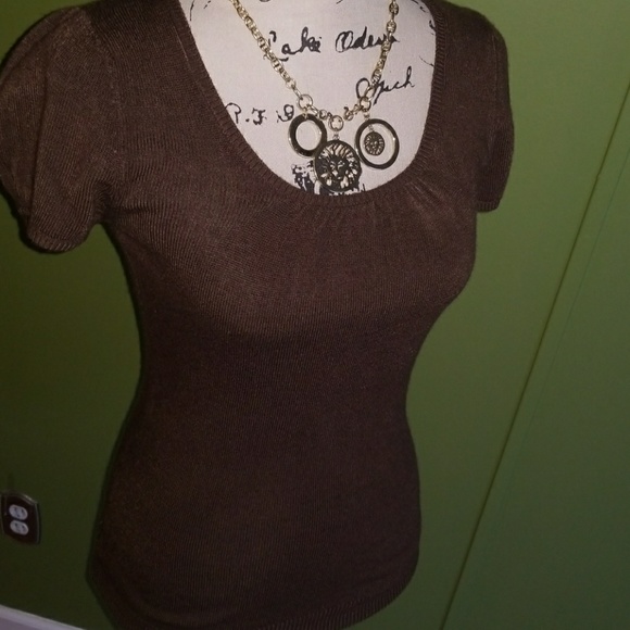 Brown Scoopneck Top - Picture 3 of 8